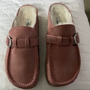 Birkenstock Buckley Shearling Size 9